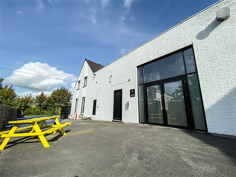 Entrepôt à 7700 LUINGNE (Belgique) - Prix Entrepôt à 7700 LUINGNE (Belgique) - Prix
