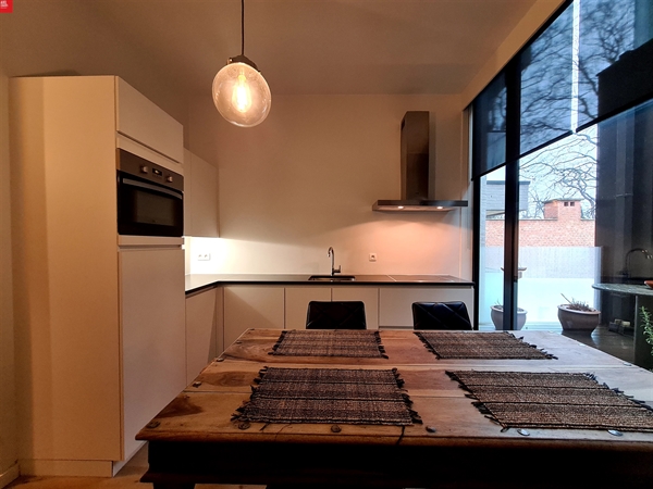 Klassevol appartement te huur in de Stationsstraat te Sint-Niklaas