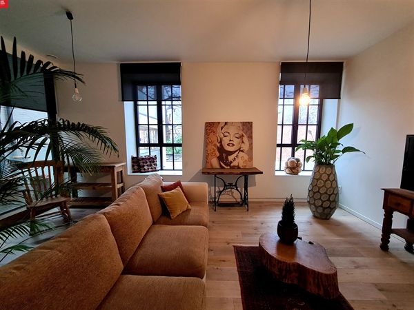 Klassevol appartement te huur in de Stationsstraat te Sint-Niklaas