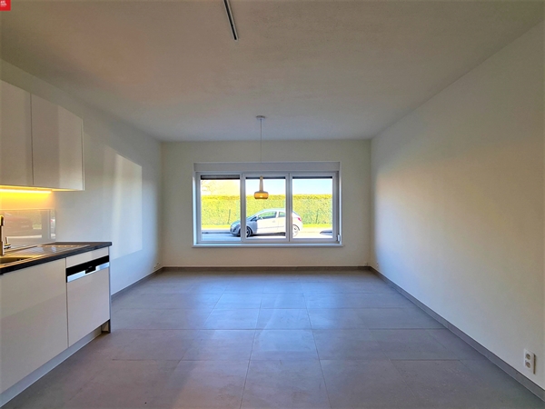 Gerenoveerd en instapklaar gelijkvloers appartement te huur in Sint-Niklaas