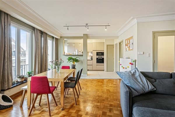 Ruim 3-slaapkamer appartement te koop in hartje Gent