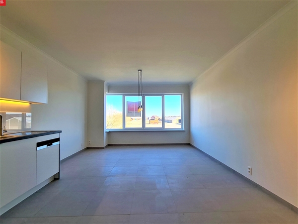 Gerenoveerd twee slaapkamer appartement te huur in Sint-Niklaas