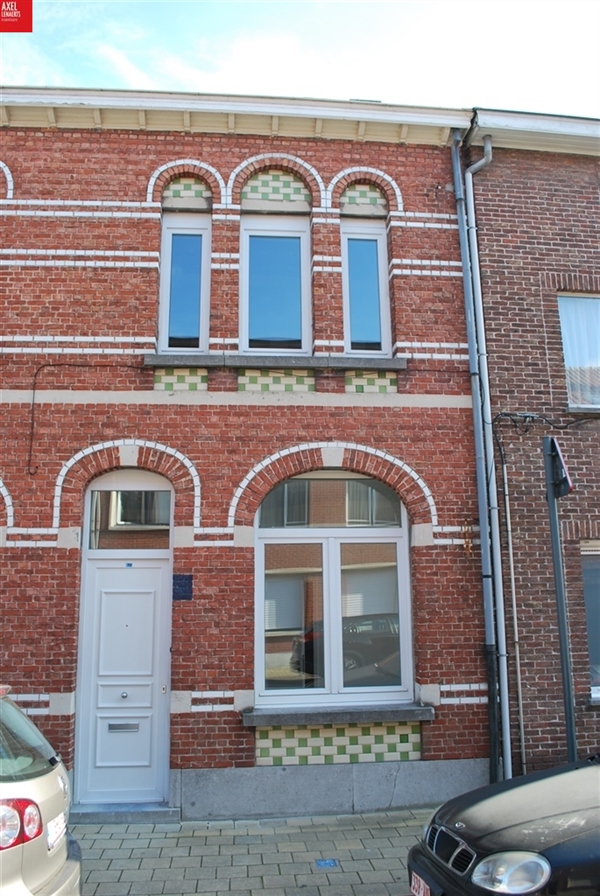 Instapklare woning met tuintje te huur in Sint-Niklaas nabij centrum
