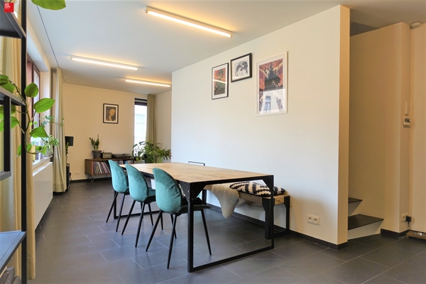 Exclusieve woning met dakterras te huur in Ledeberg