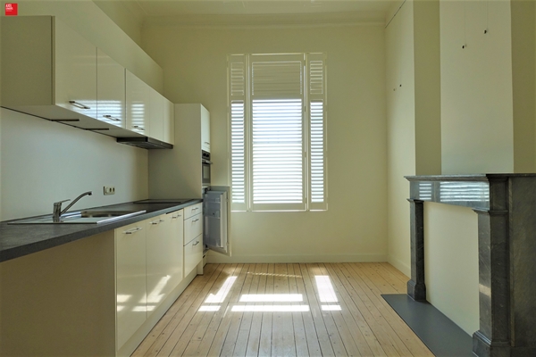 Gerenoveerd appartement op wandelafstand van Sint-Pieterstation te huur in Gent