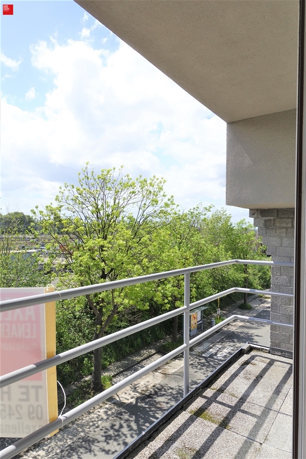 Duplex appartement met terras te huur aan Station Gent
